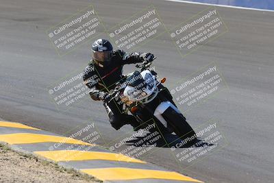 media/Oct-09-2022-SoCal Trackdays (Sun) [[95640aeeb6]]/Bowl (1015am)/